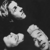 Feeder_-_Rare_Tracks_Singles_B_Sides-front.jpg (46057 bytes)